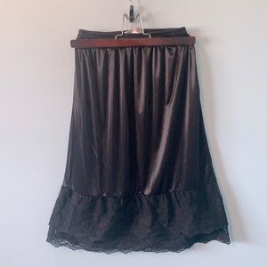 Half Slip Lacy Skirt Extender